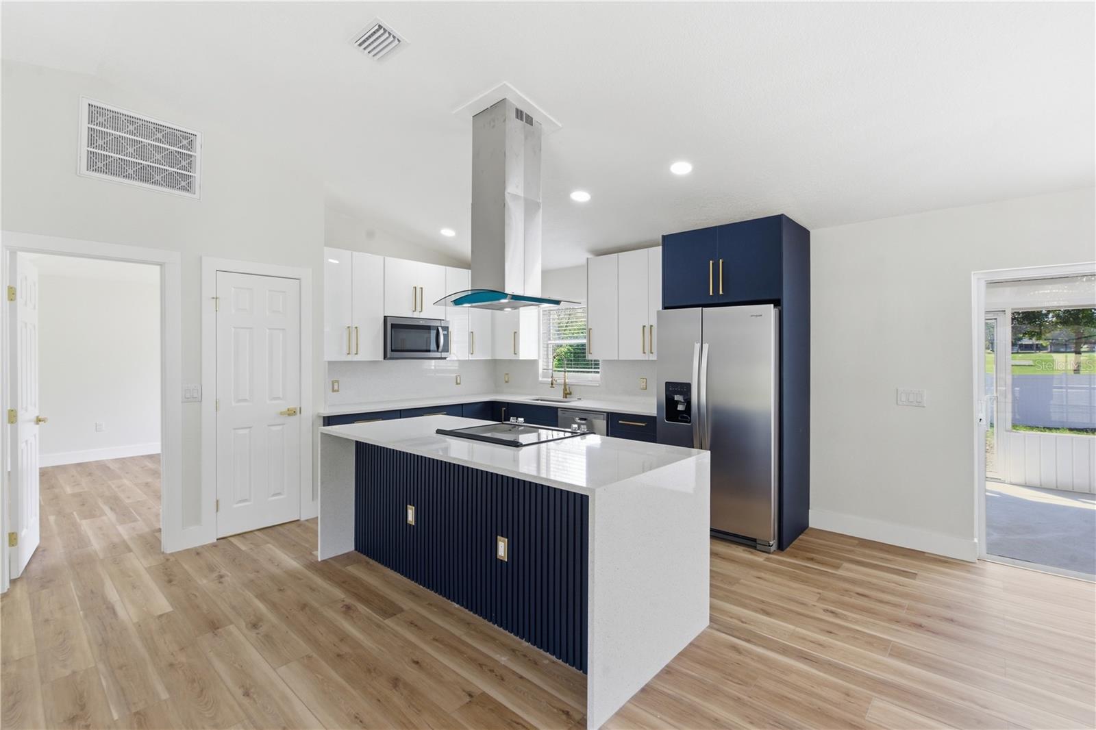 EASTMEADOWS ADD - Residential