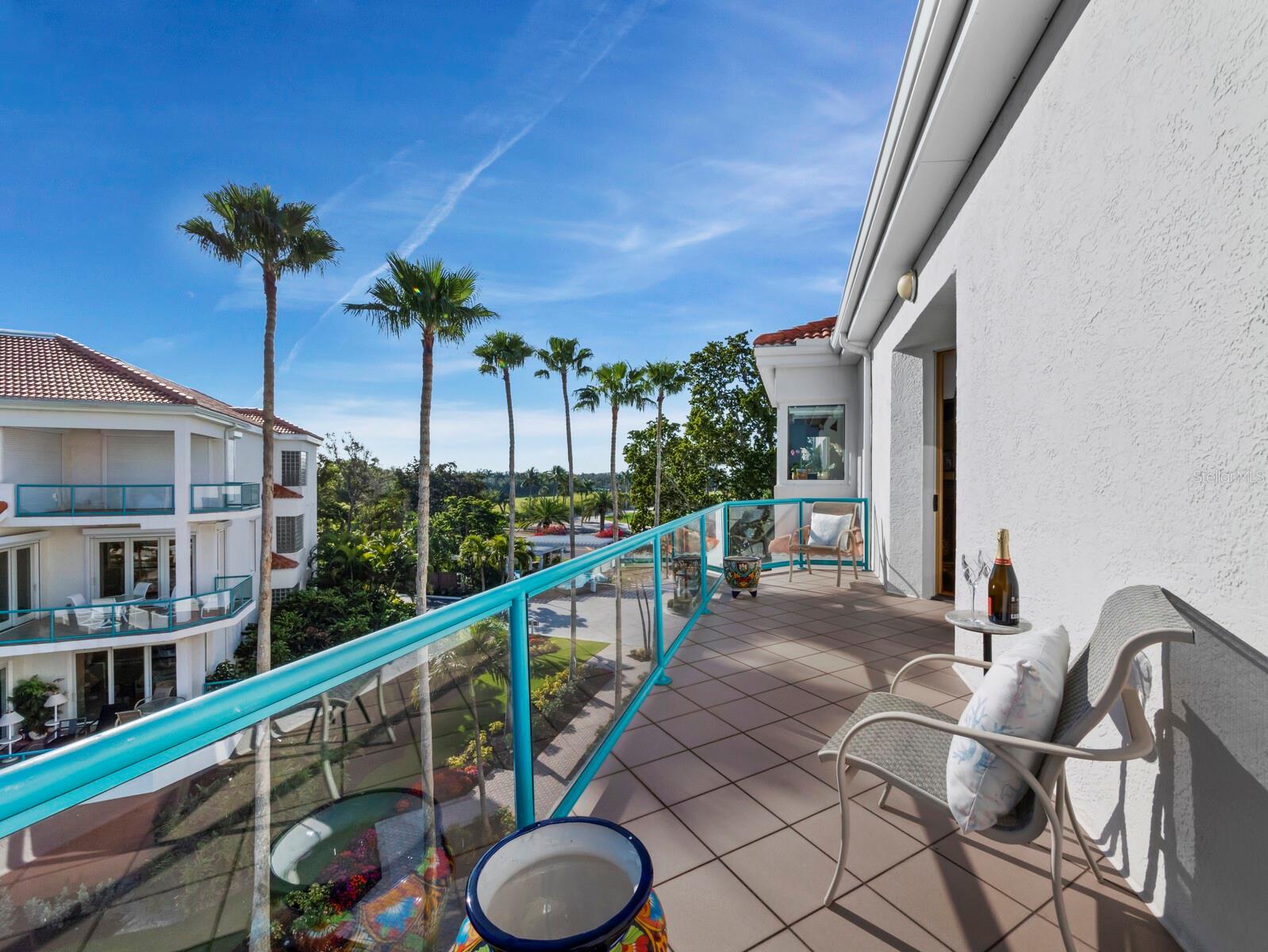 TANGERINE BAY CLUB - Residential