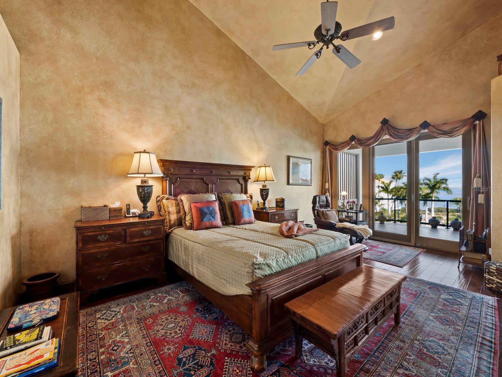 TANGERINE BAY CLUB - Residential