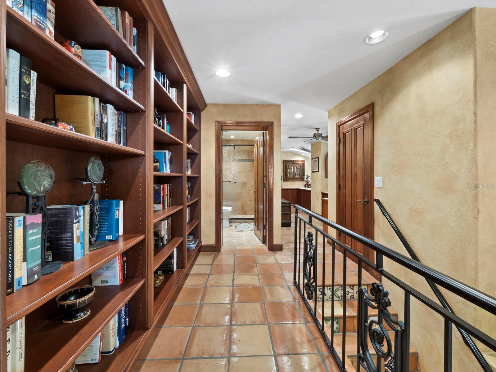 TANGERINE BAY CLUB - Residential