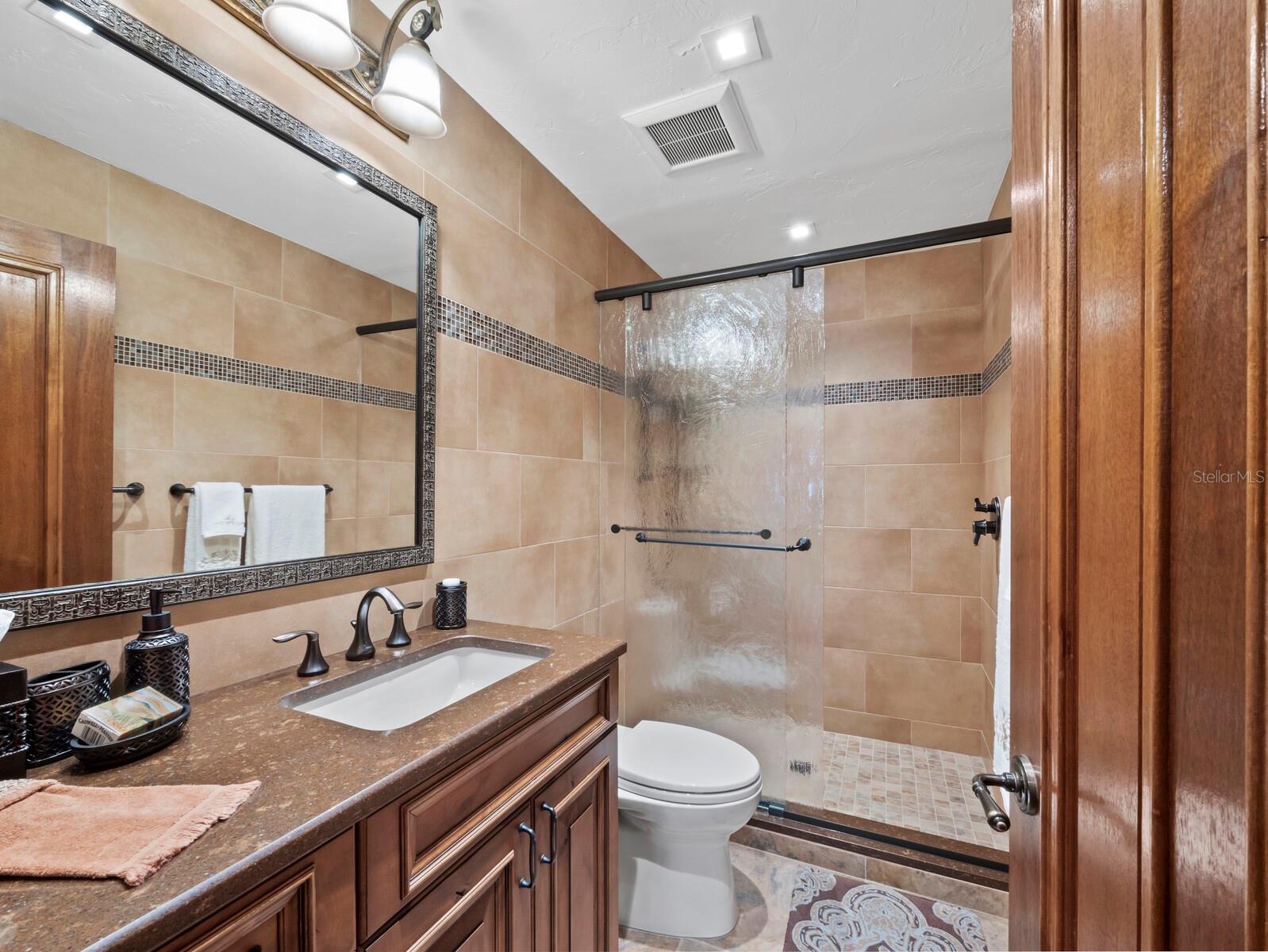 TANGERINE BAY CLUB - Residential