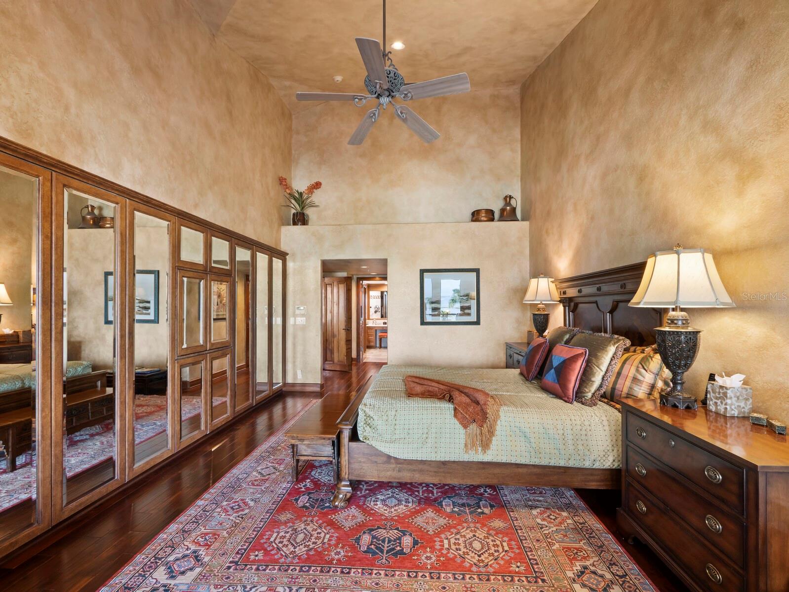 TANGERINE BAY CLUB - Residential