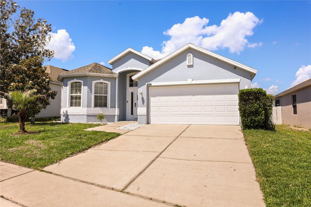 Photo of 333 Higher Combe Drive, Davenport, FL 33897 (MLS # G5111654)