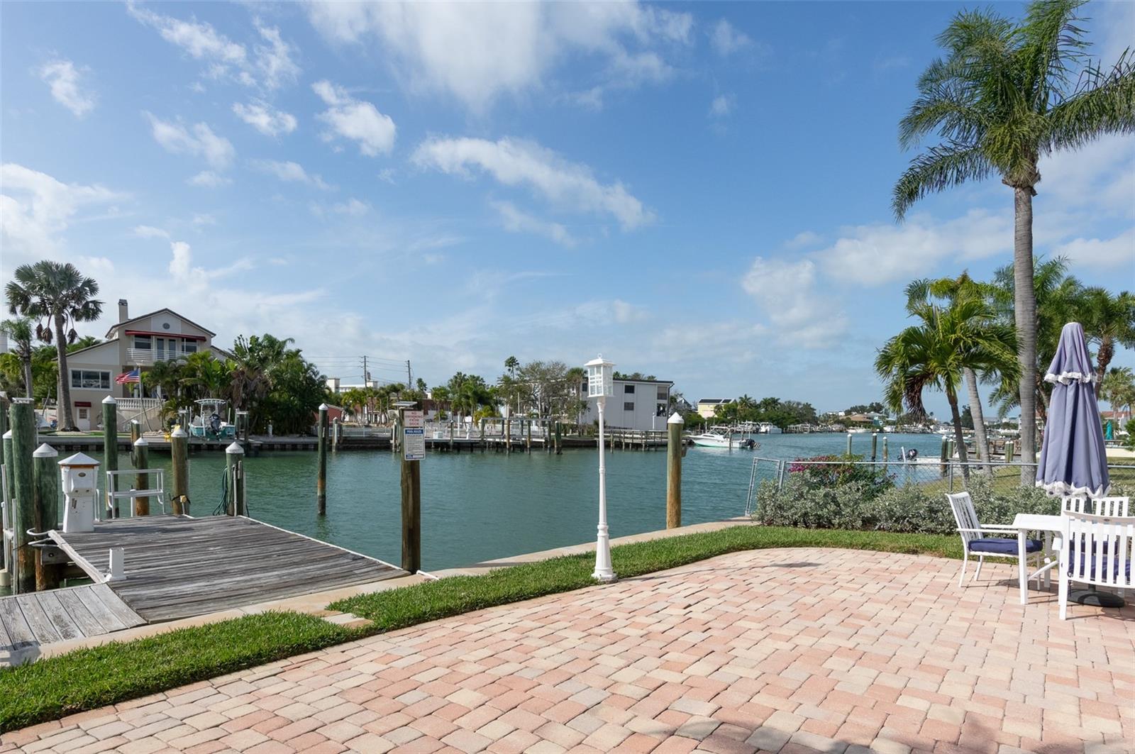 CAPRI SUNSET CONDO - Residential