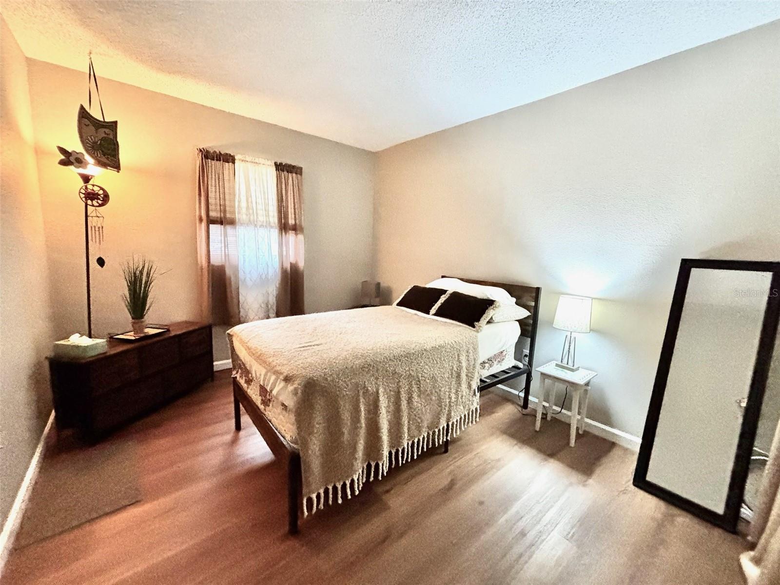 PARK LAKE ESTATES - Residential