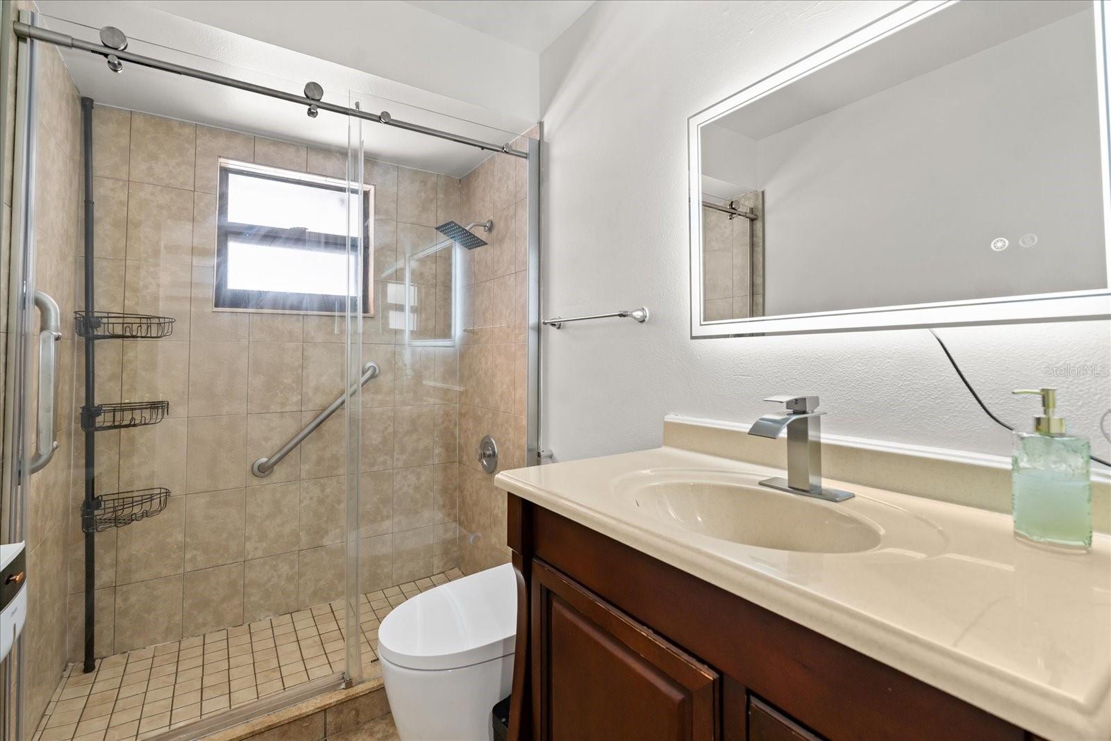 OAK HOLLOW PH 4 - Residential