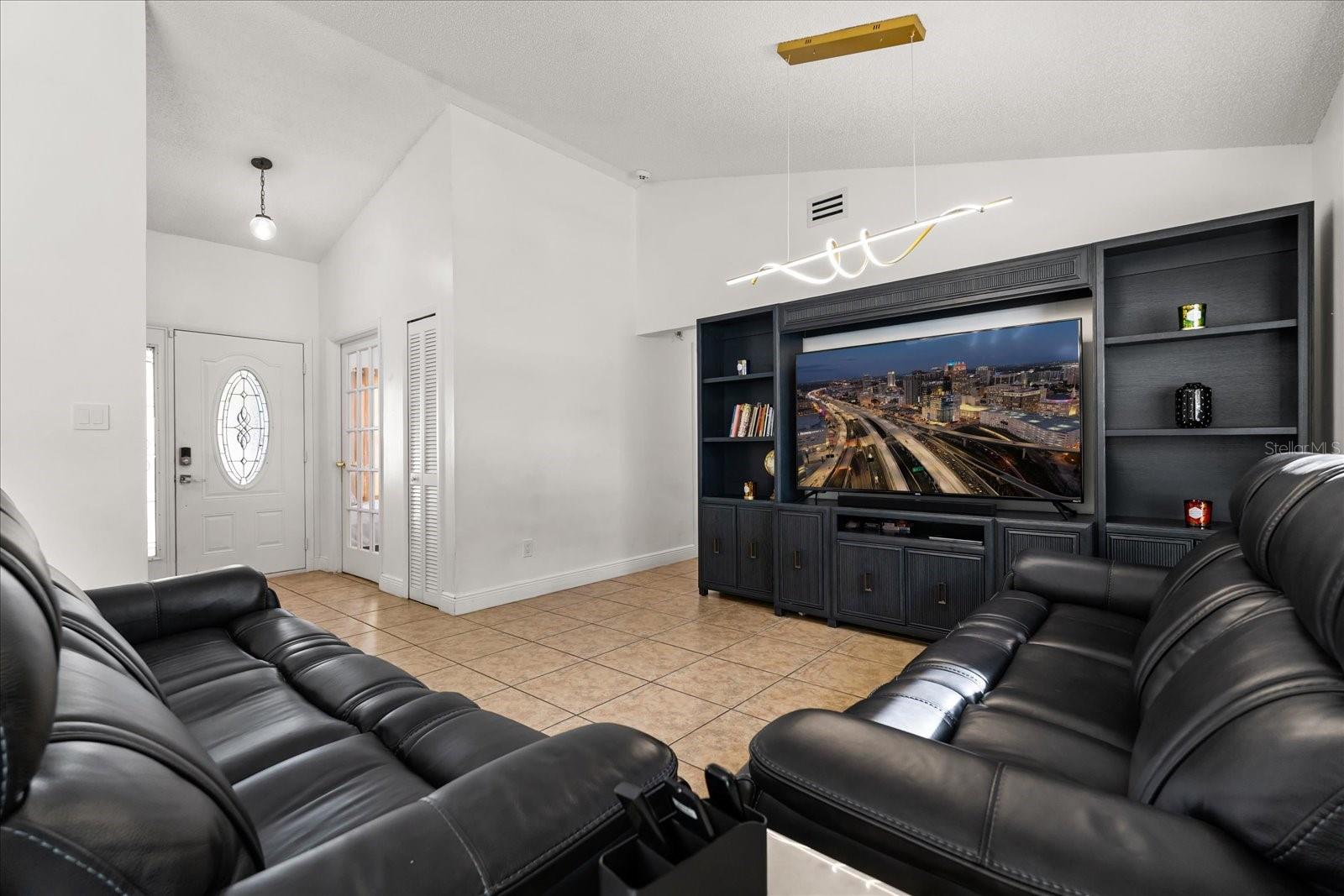 OAK HOLLOW PH 4 - Residential