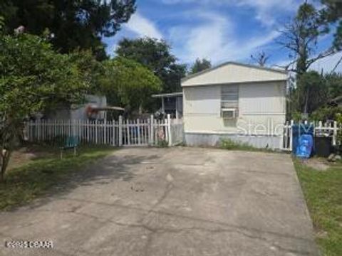 Photo of 117 Coleman Street, Edgewater, FL 32141 (MLS # V4945074)