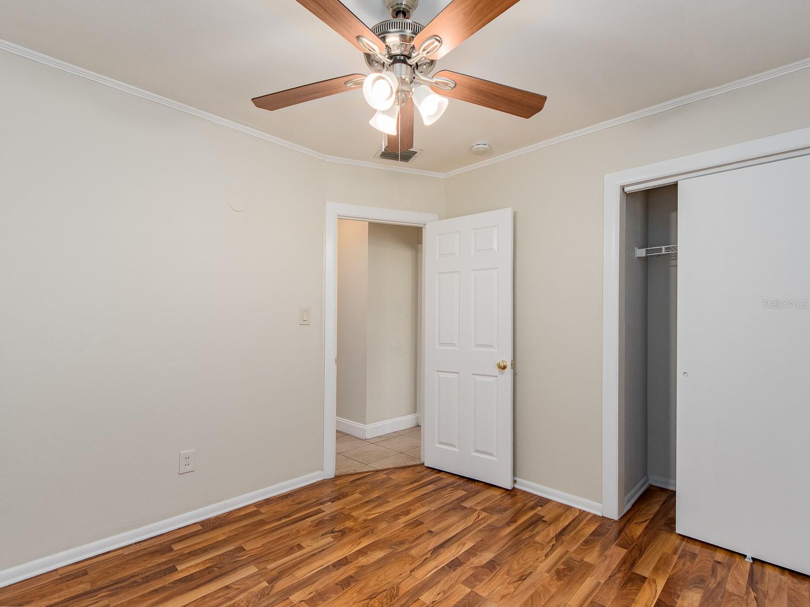 PALM HARBOR RIDGE ADD - Residential Lease