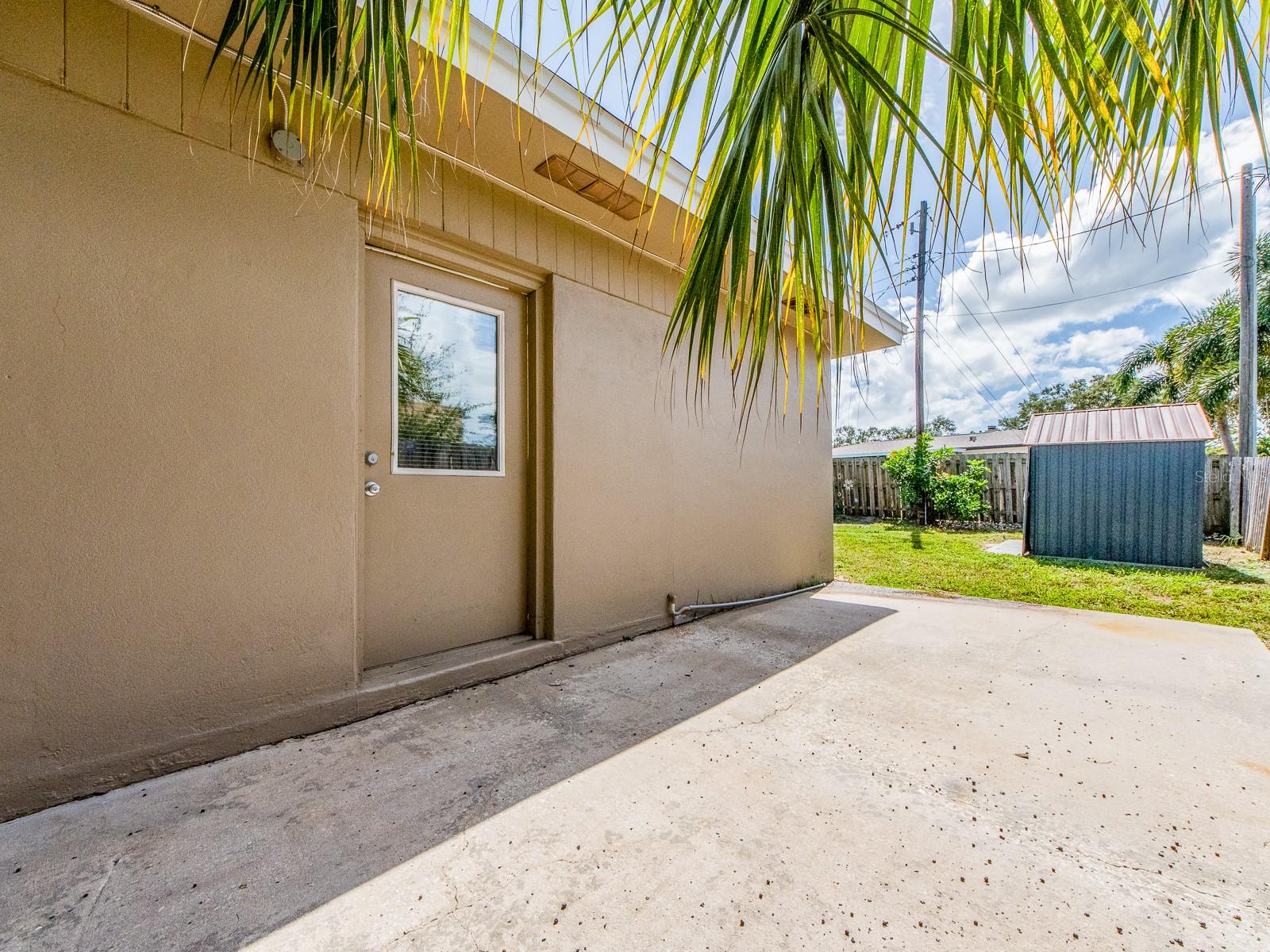 PALM HARBOR RIDGE ADD - Residential Lease