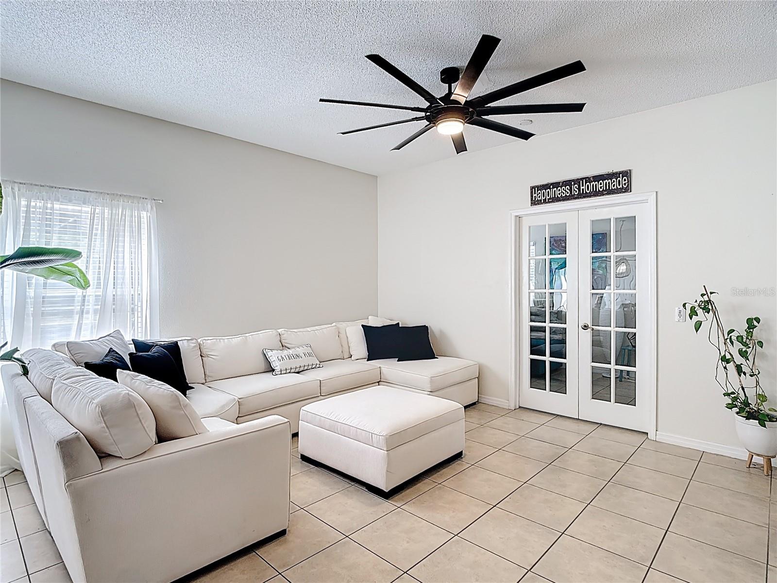 459 BALLYSHANNON DRIVE