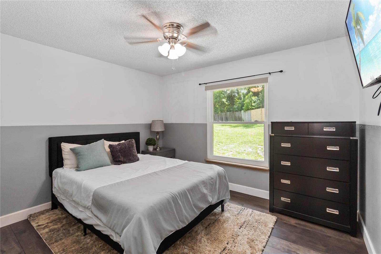 722 SWAYING PALM DRIVE