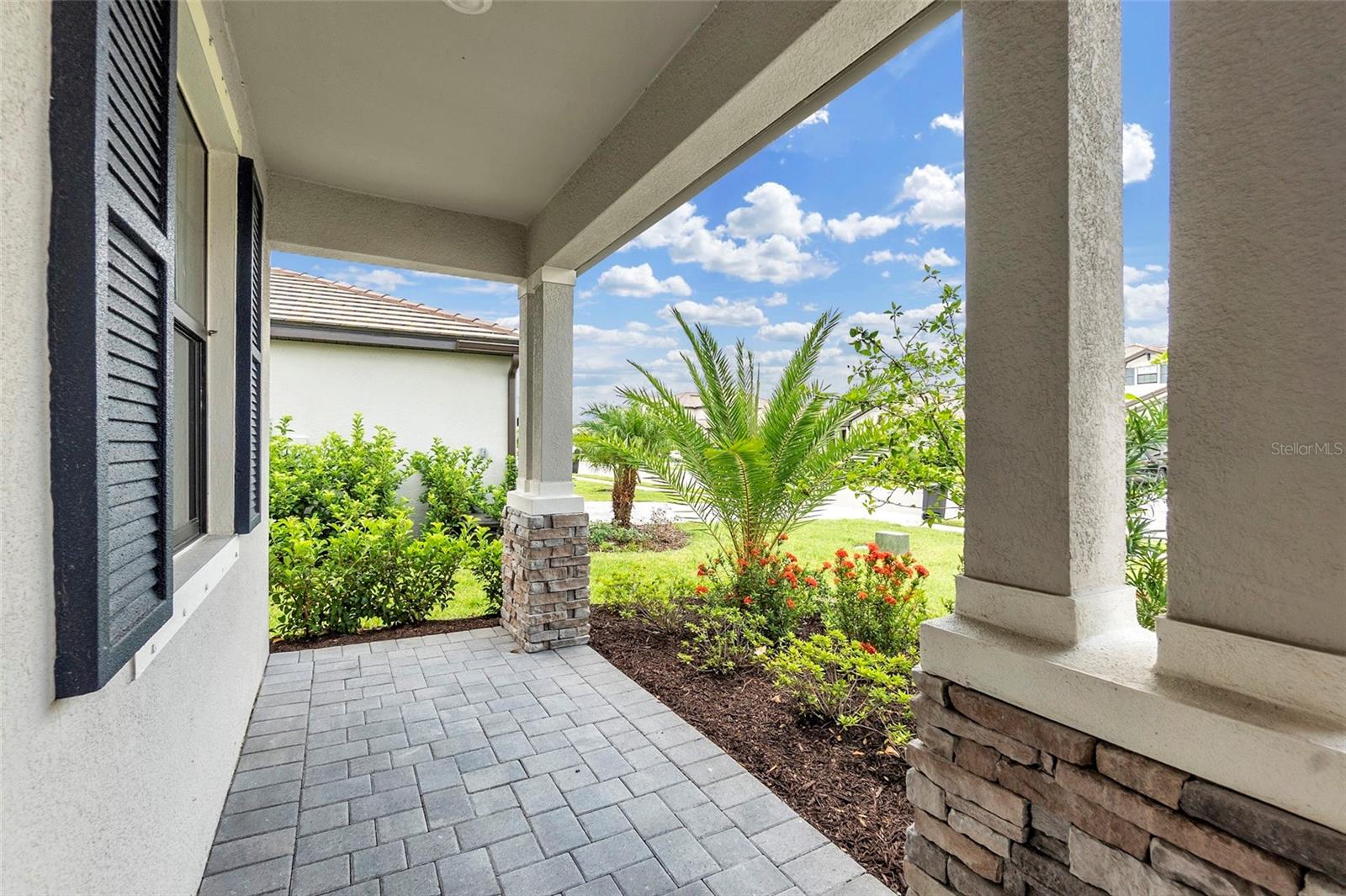 5239 CORAL REEF WAY