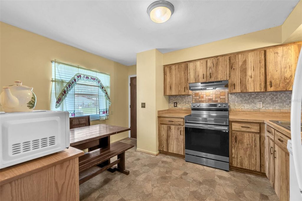 Photo of 3617 Coppertree Circle, Brandon, FL 33511 (MLS # TB8416585)