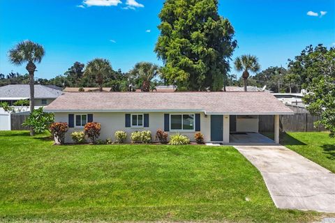208 PELICAN ROAD VENICE FL 34293