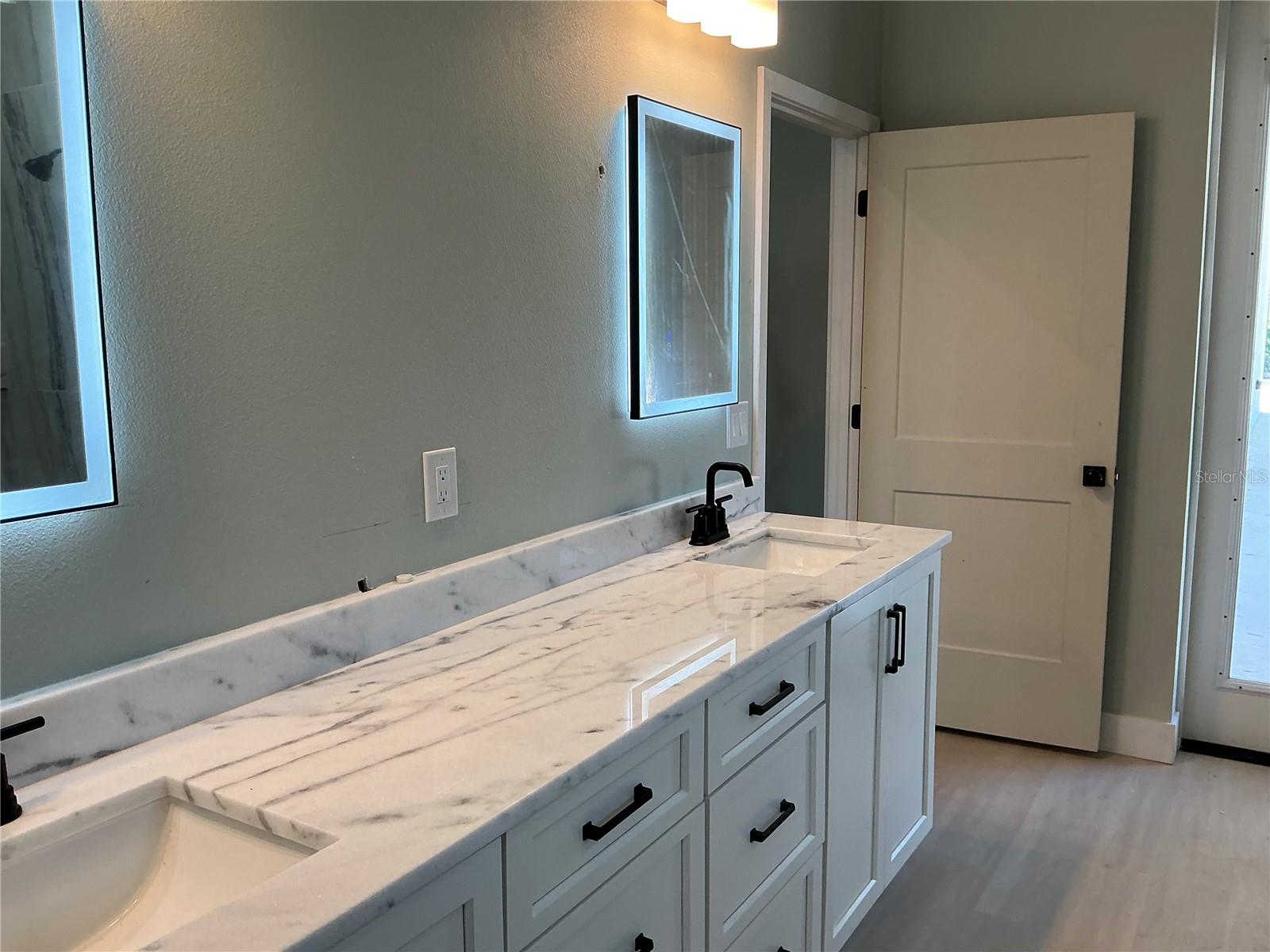 MAGNOLIA ACRES - Residential