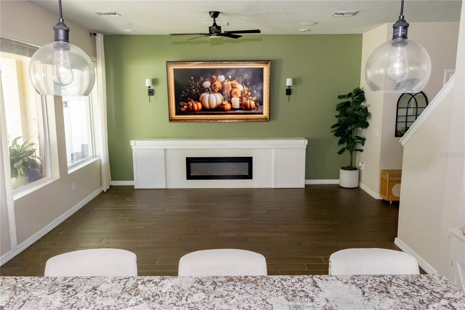 FLORA GARDENS - Residential