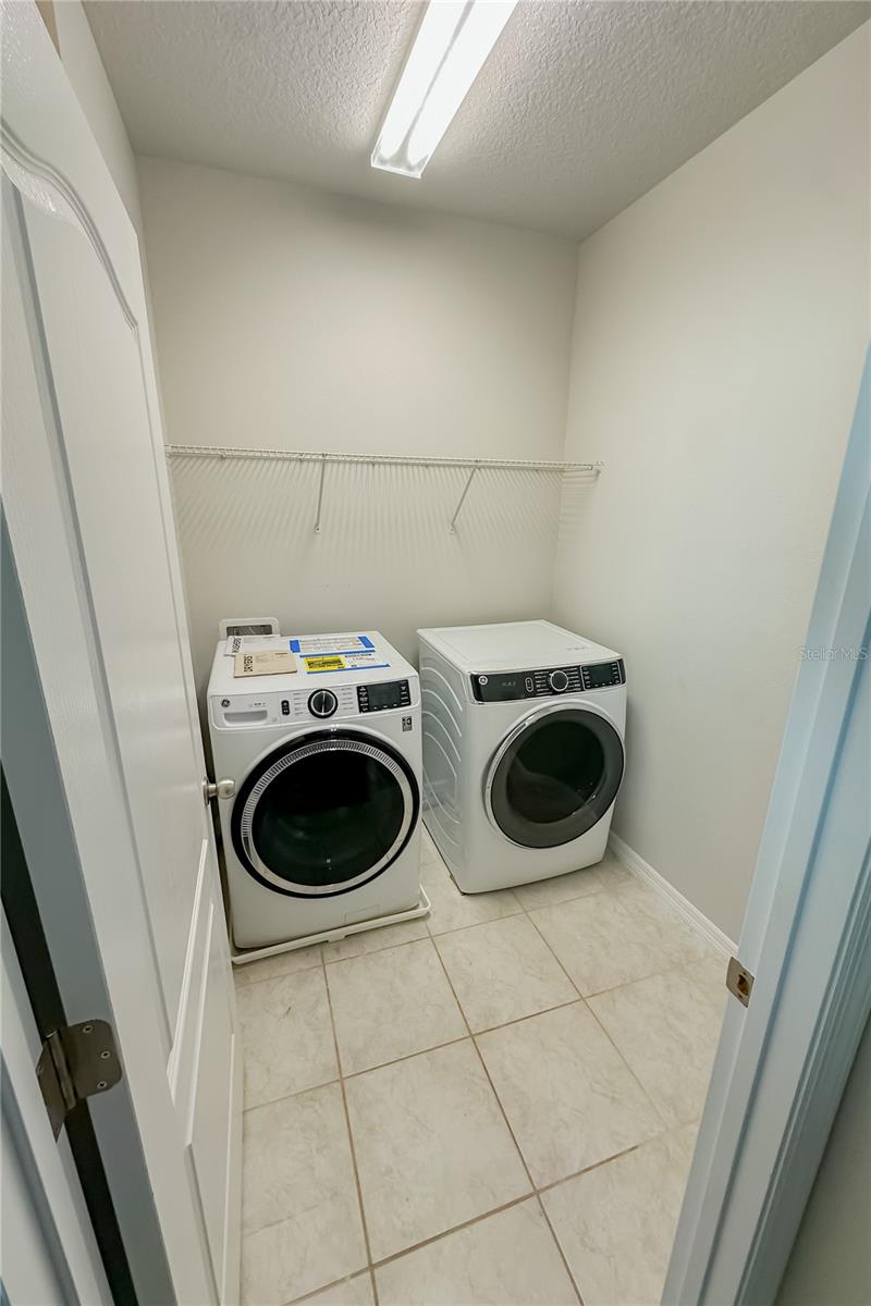 FLORA GARDENS - Residential