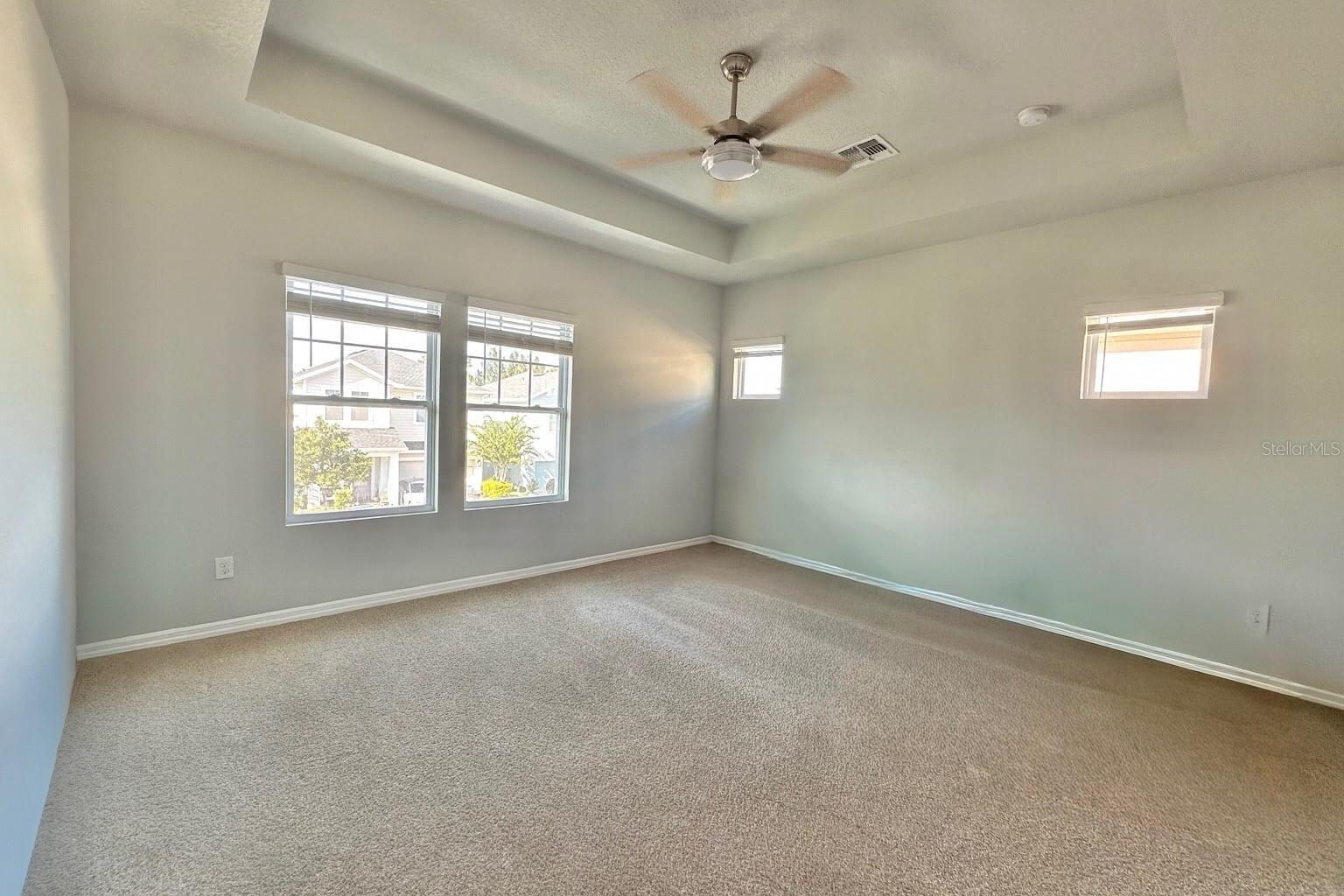 FLORA GARDENS - Residential