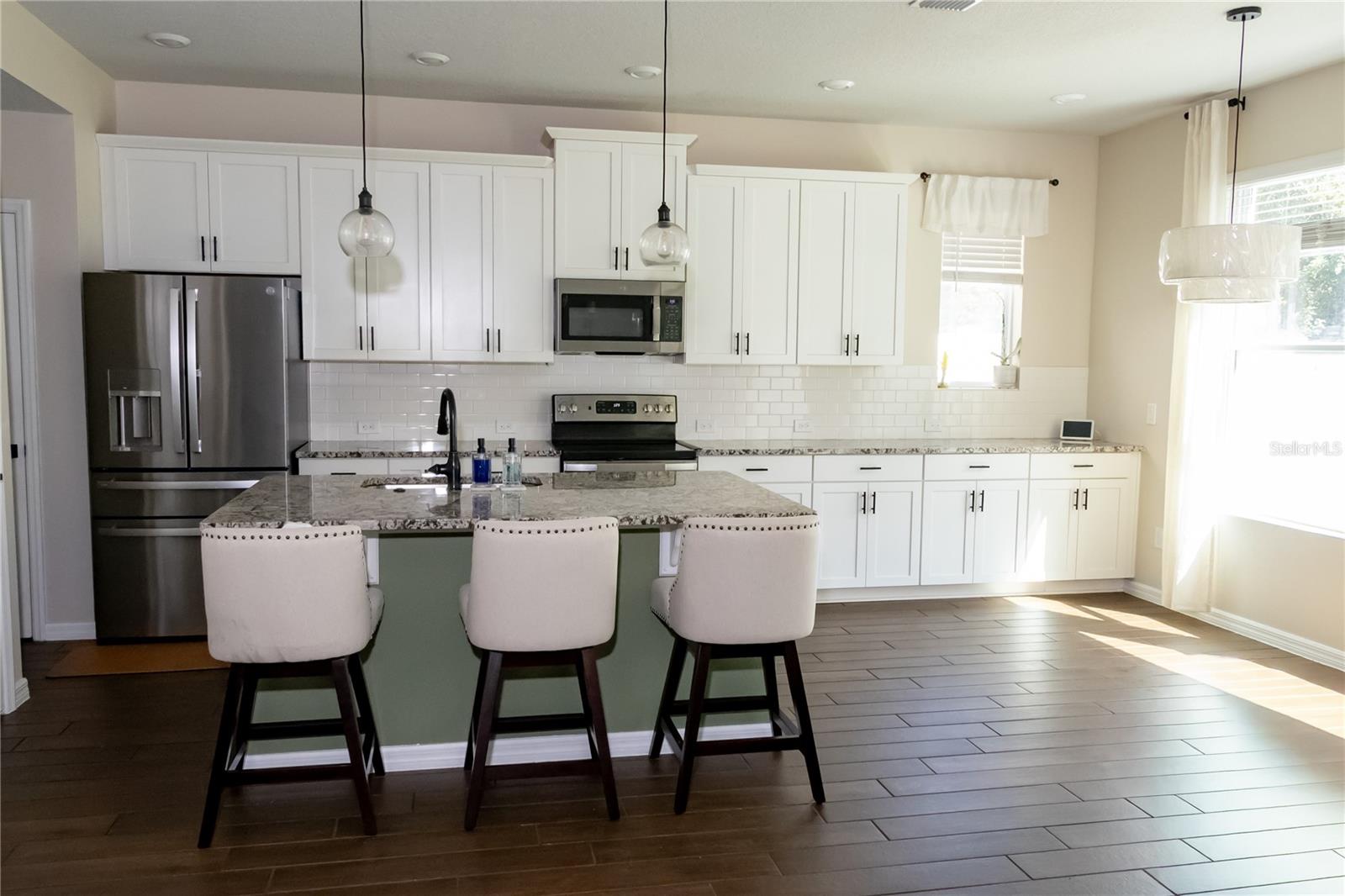 FLORA GARDENS - Residential