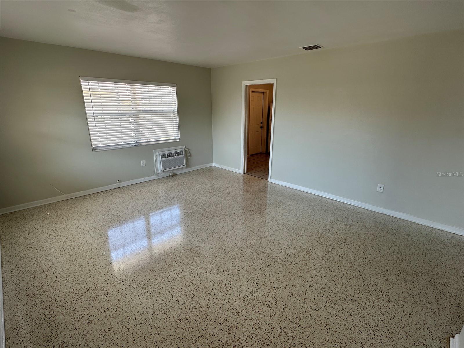 SKYCREST UNIT TEN - Residential Income