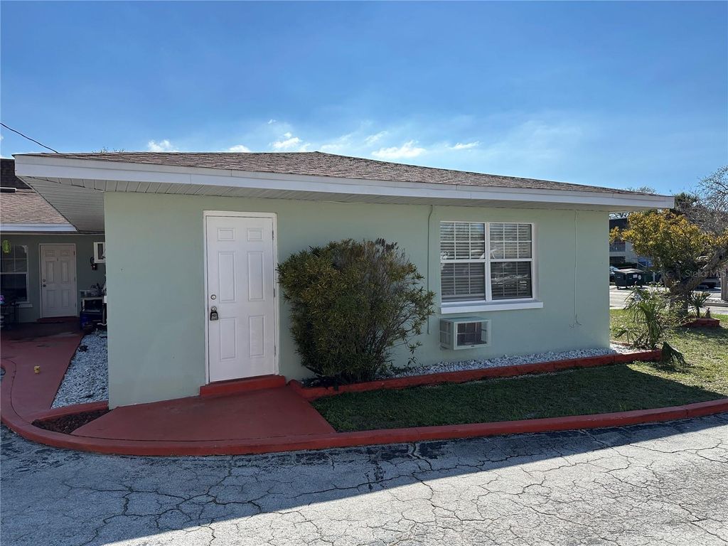 Photo of 401 S Nimbus Avenue, Clearwater, FL 33765 (MLS # TB8480535)