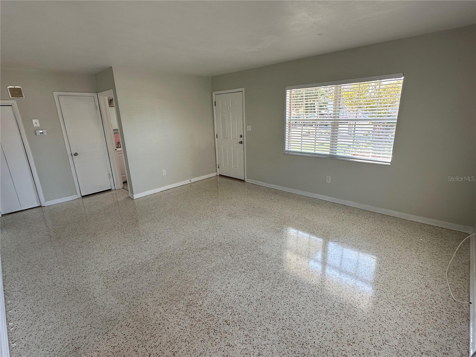 SKYCREST UNIT TEN - Residential Income