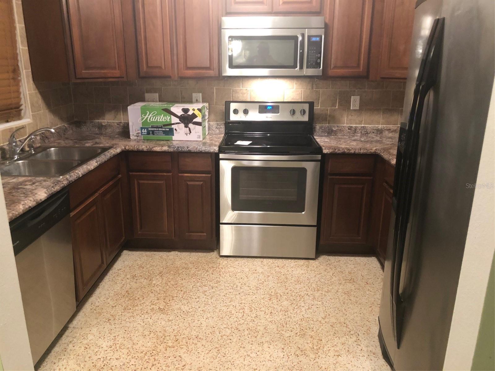 SKYCREST UNIT TEN - Residential Income