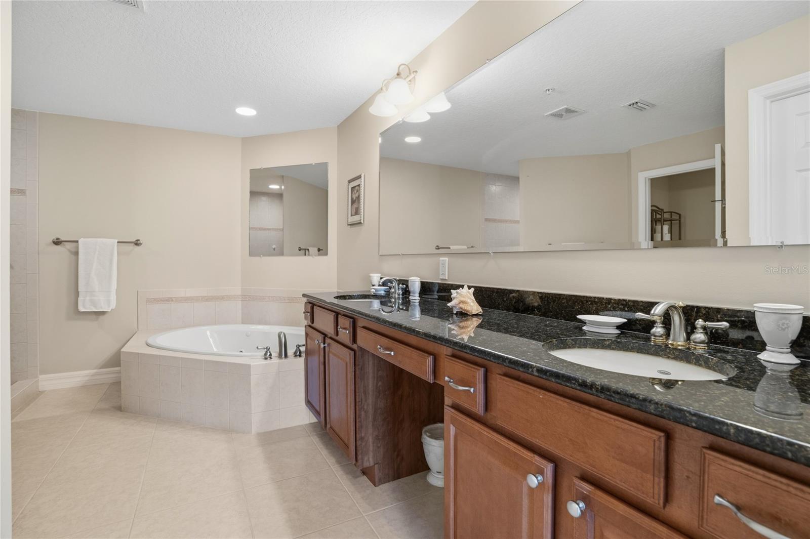 MALIBU - Residential