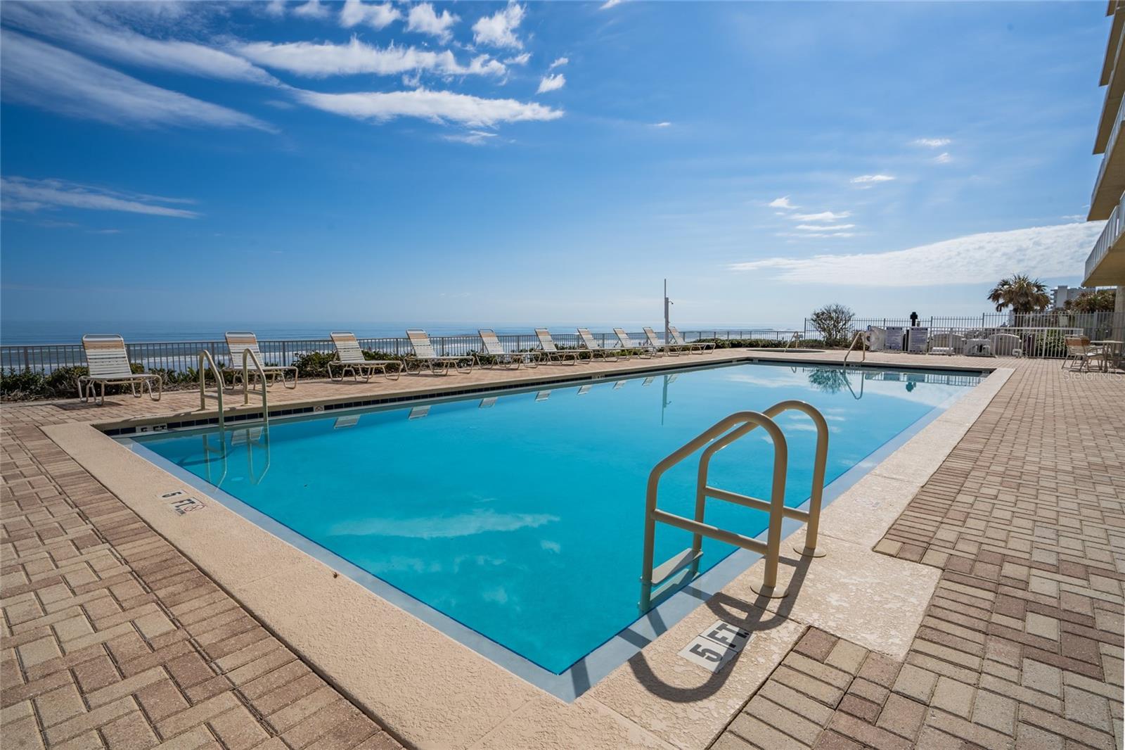 MALIBU - Residential