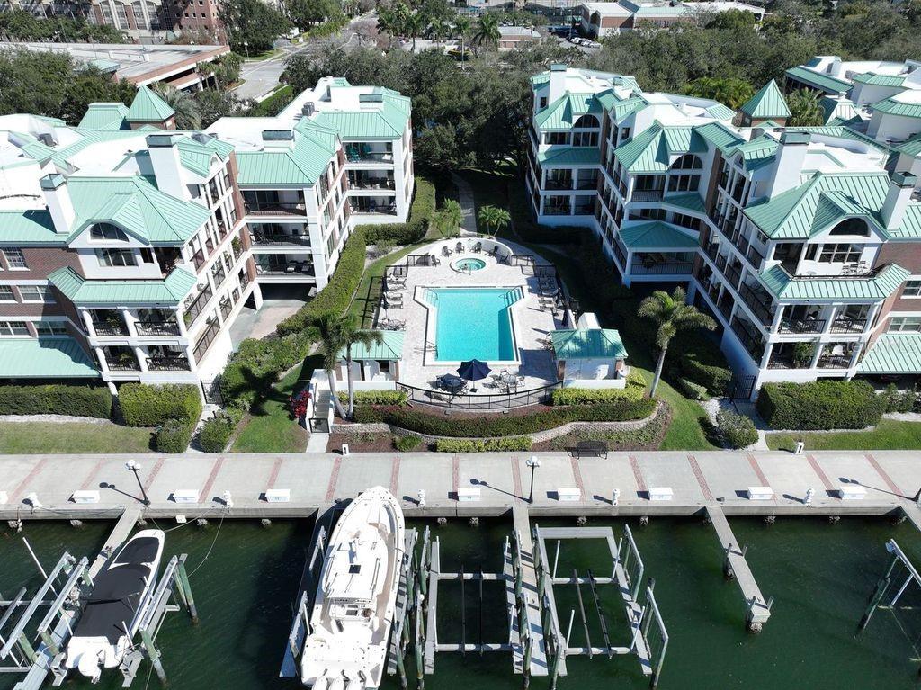 SEDDON COVE A CONDO PHASE 3 - Residential