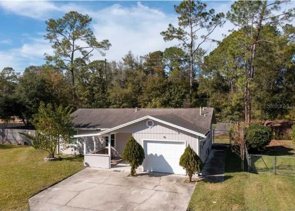Photo of 54 NW 2542 Boulevard NW, Gainesville, FL 32653 (MLS # GC534011)