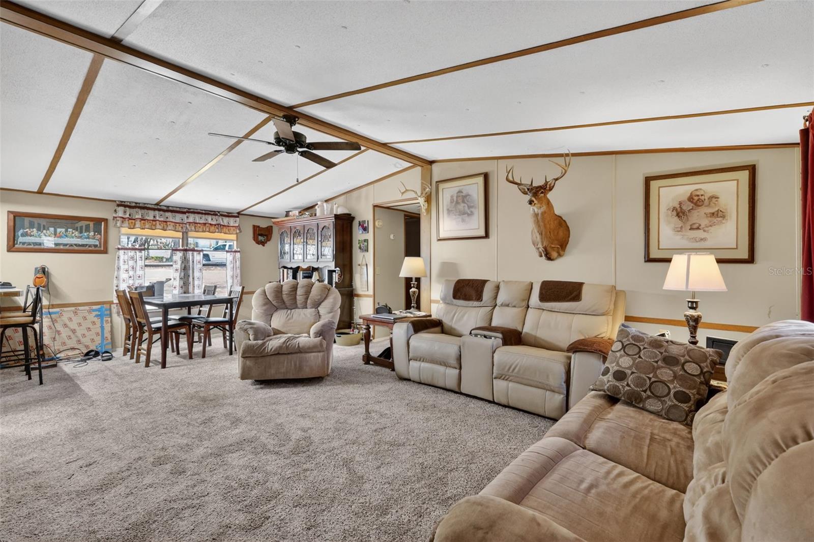 INDIAN HILL - Residential