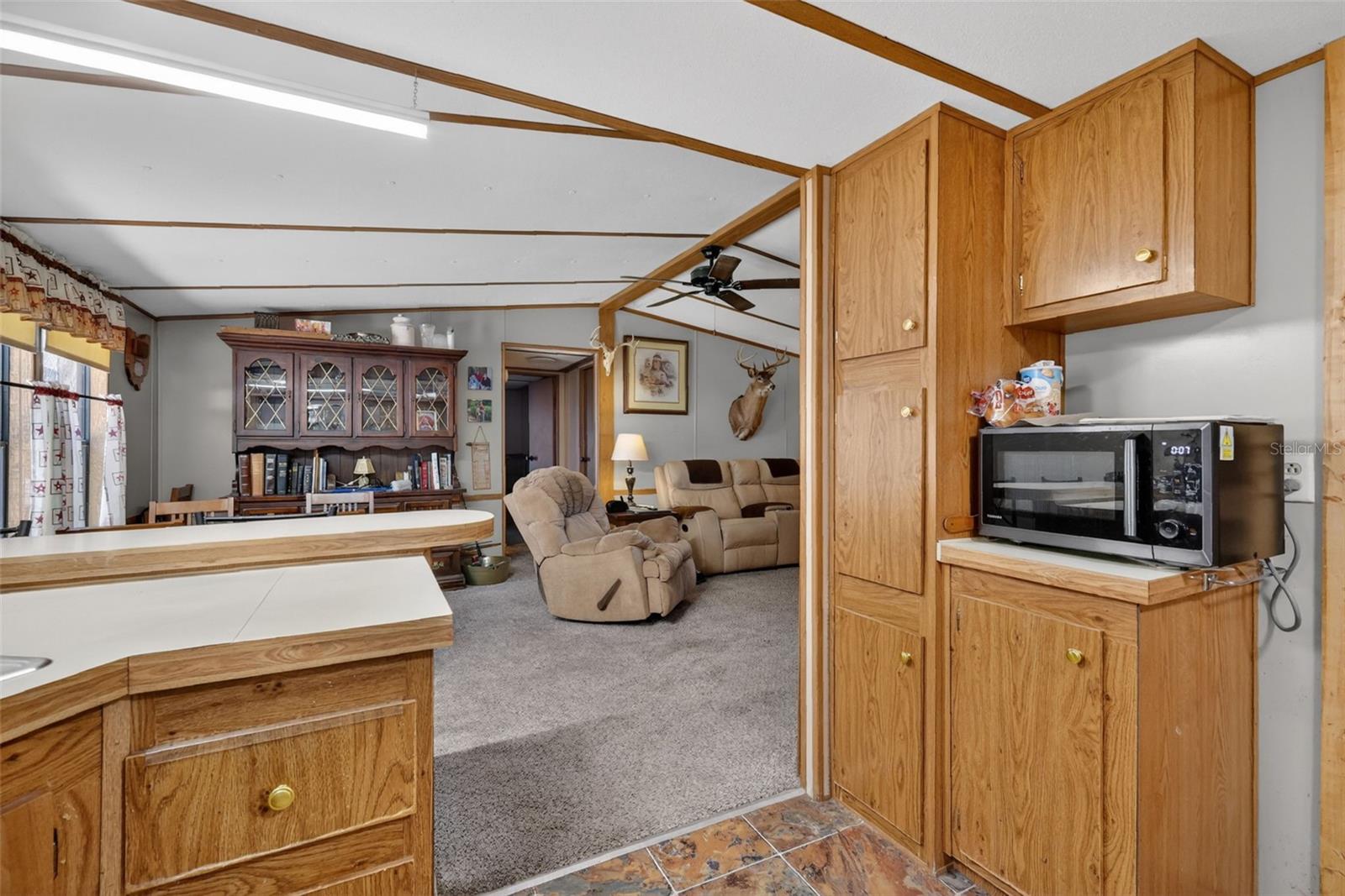 INDIAN HILL - Residential