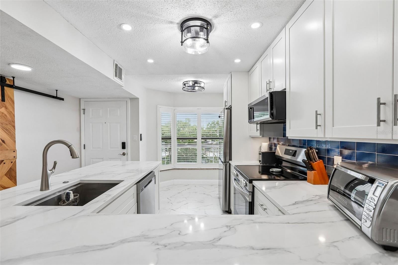 1332 PASADENA AVENUE S 207