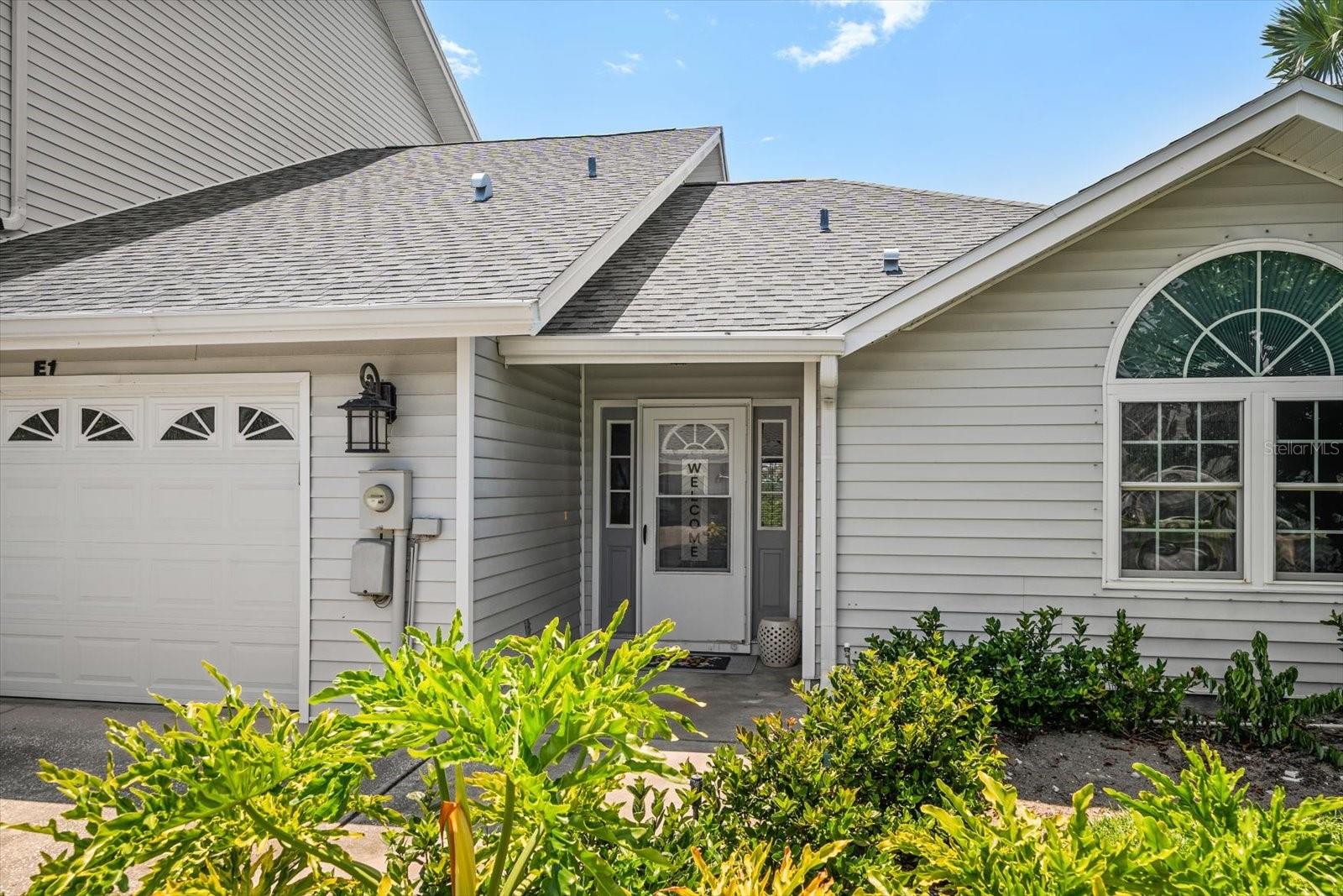 This charming 2-bedroom, 2-bath, PET FRIENDLY villa offers comfortable and spacious living, ideally situated in a NON-FLOOD ZONE close to the beautiful sands of Indian Rocks Beach.
Upon entering, you'll immediately appreciate the vaulted ceilings that enhance the sense of openness and airiness throughout the main living areas. The split floor plan ensures privacy, with the master suite thoughtfully separated from the second bedroom.
The master bedroom is a true retreat, featuring an en suite bathroom designed for relaxation. It boasts a generous walk-in closet, a separate shower, and a large soaking tub, perfect for unwinding after a long day. The second bedroom is well-proportioned and conveniently located near the second full bathroom.
For your comfort and peace of mind, the villa is equipped with a NEW HVAC system (July 2025), ensuring efficient climate control. Parking and storage are ample with an oversized one-car garage, providing extra space beyond just parking.
Adding to the living area is a large sun room with solid wood shutters, offering a versatile space that can be used as a den, office, or an additional lounging area, bringing in abundant natural light.
Residents of this community will also enjoy access to a community pool, providing a refreshing escape and a social gathering spot. With its desirable features, proximity to the beach, and location in a non-flood zone, this villa presents an excellent opportunity for coastal living. ROOF (2018)