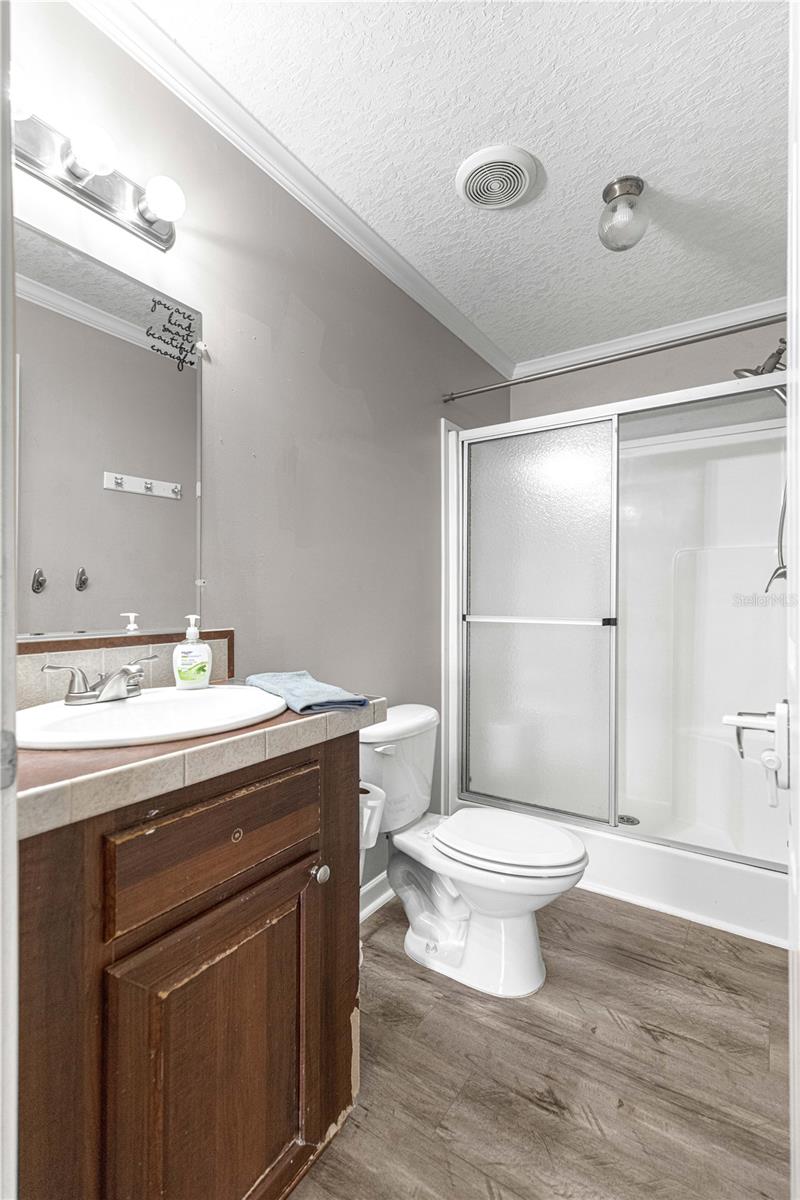 LAKE WEIR HARBOR ESTATE - Residential