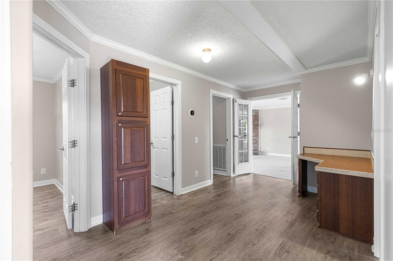 LAKE WEIR HARBOR ESTATE - Residential