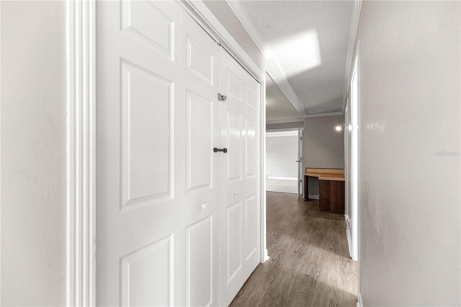 LAKE WEIR HARBOR ESTATE - Residential