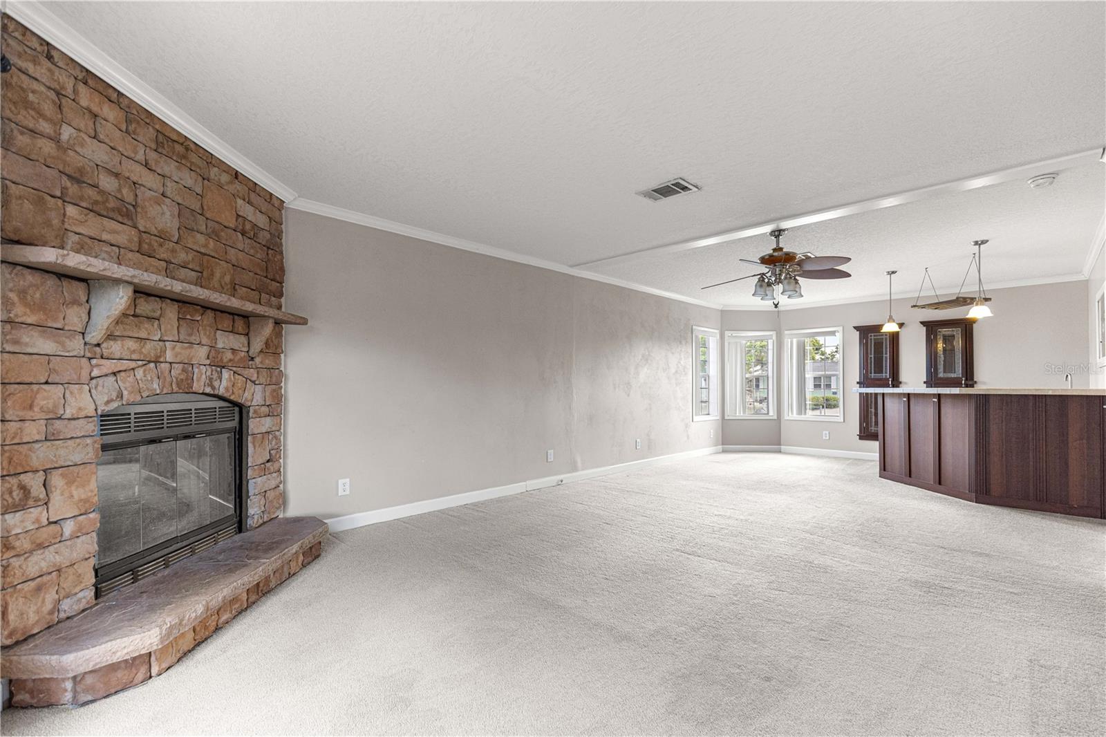 LAKE WEIR HARBOR ESTATE - Residential