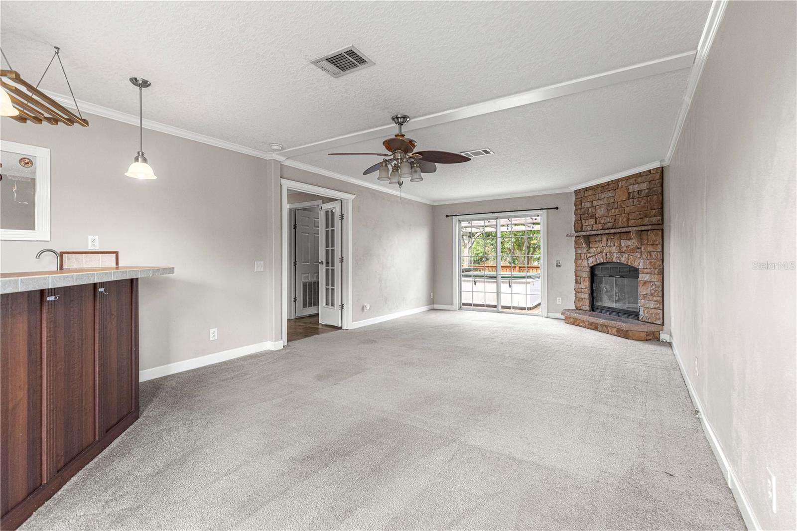 LAKE WEIR HARBOR ESTATE - Residential