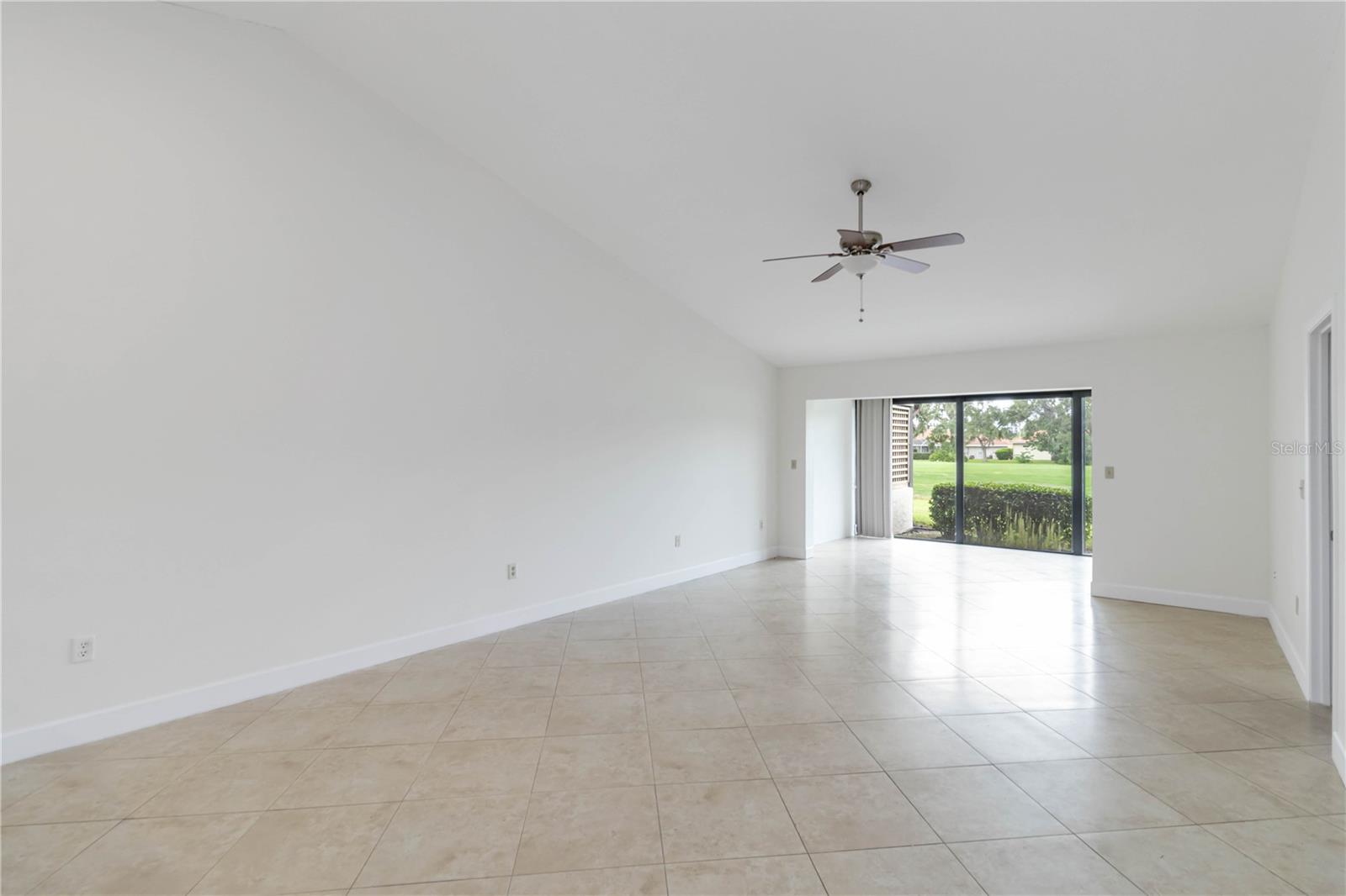 6085 CLUBSIDE DRIVE