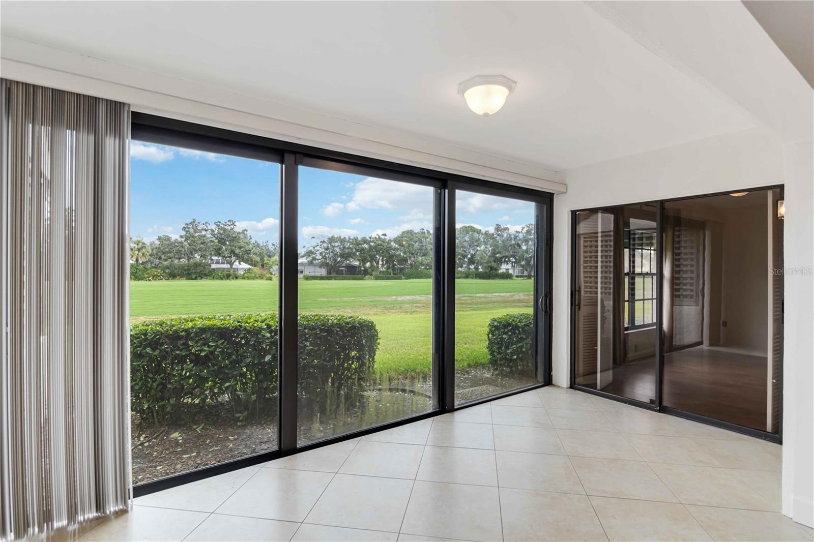 CLUBSIDE AT PALM-AIRE - Residential