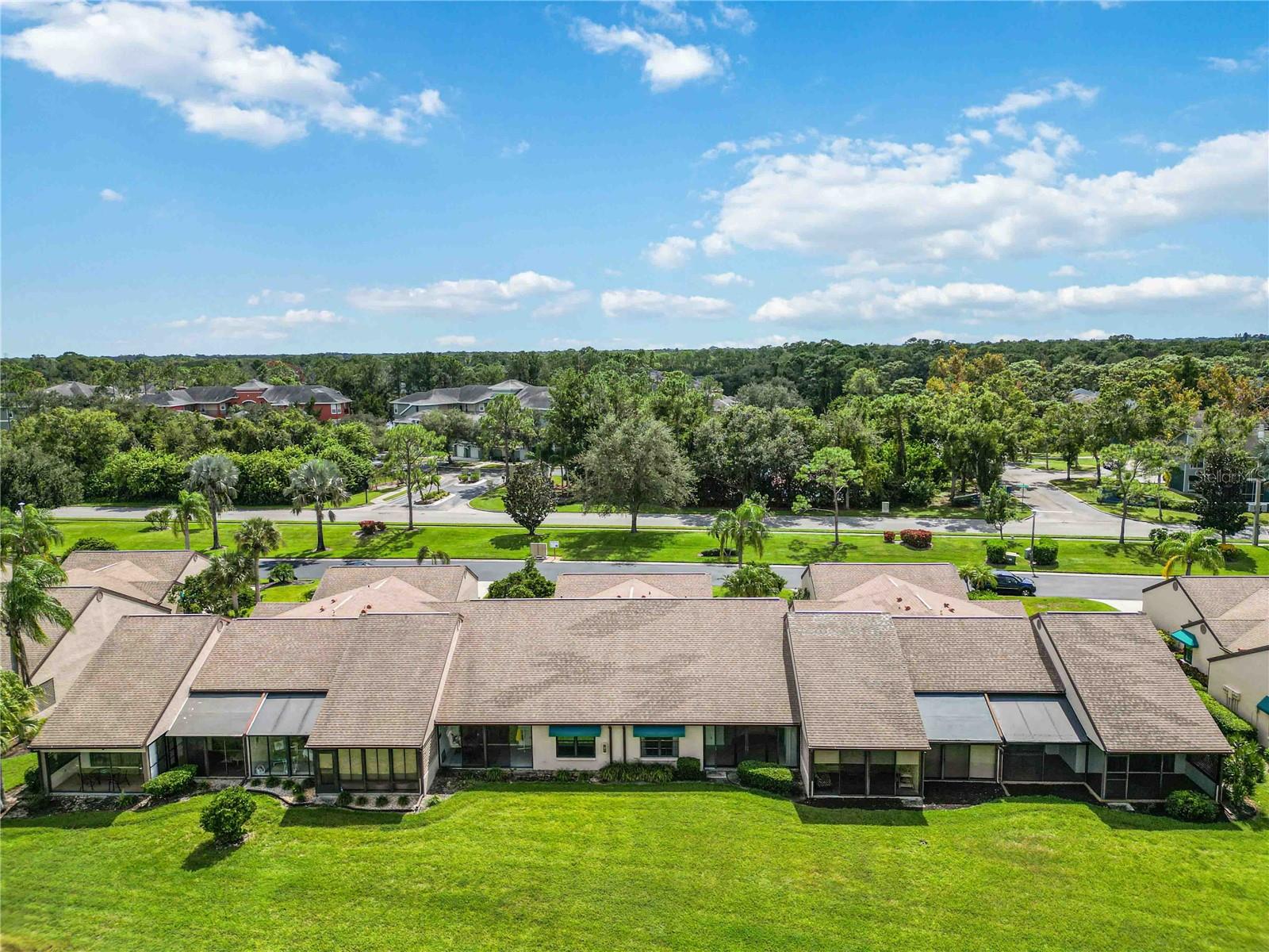 CLUBSIDE AT PALM-AIRE - Residential