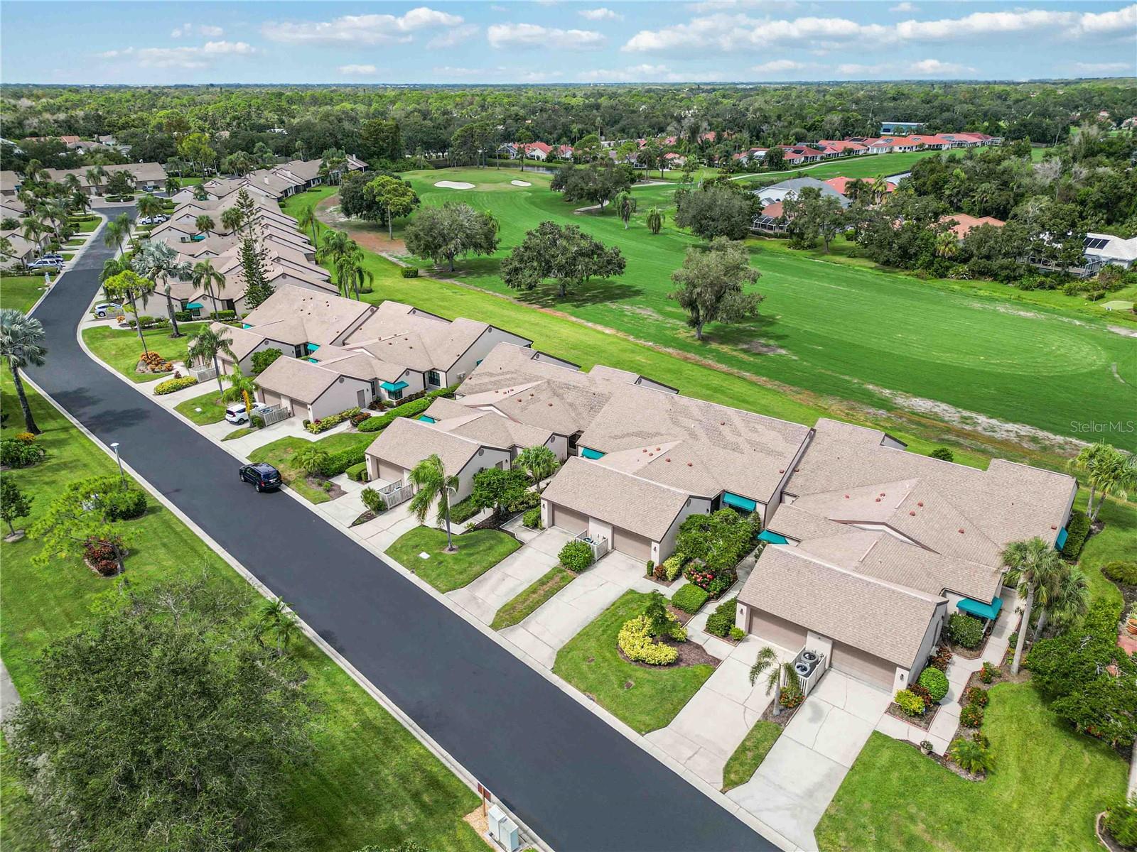 CLUBSIDE AT PALM-AIRE - Residential