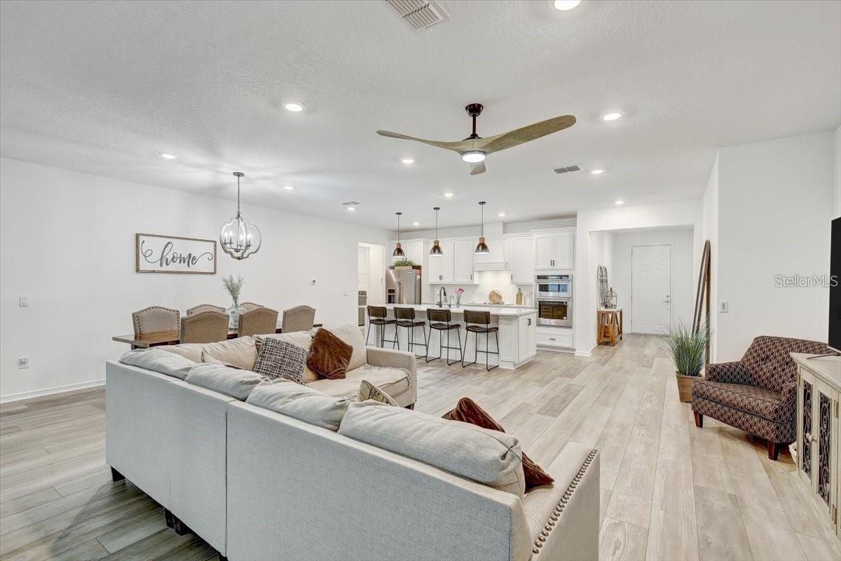 QUAIL CREST - Residential