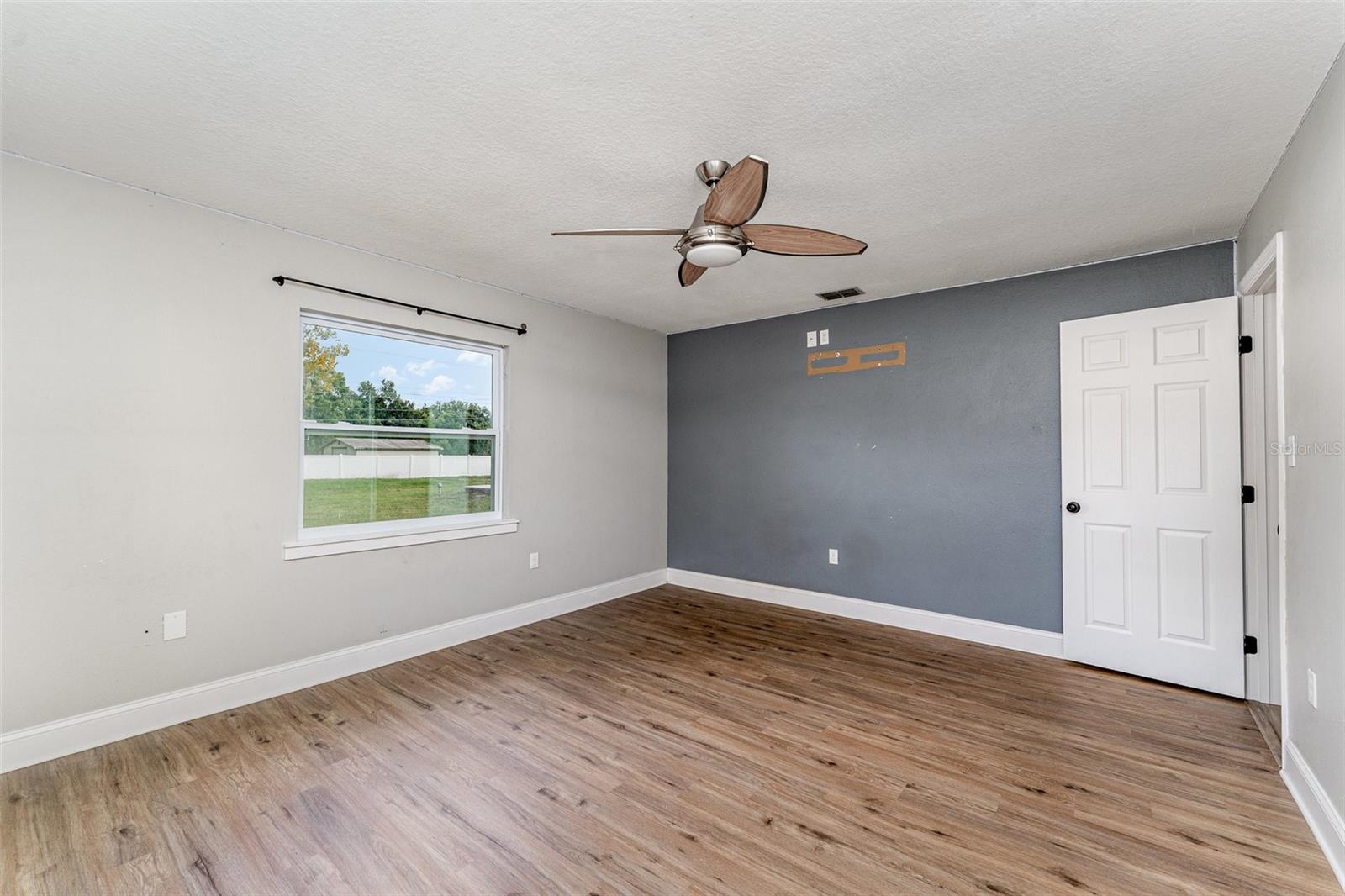 ROLLING OAK ESTATES - Residential