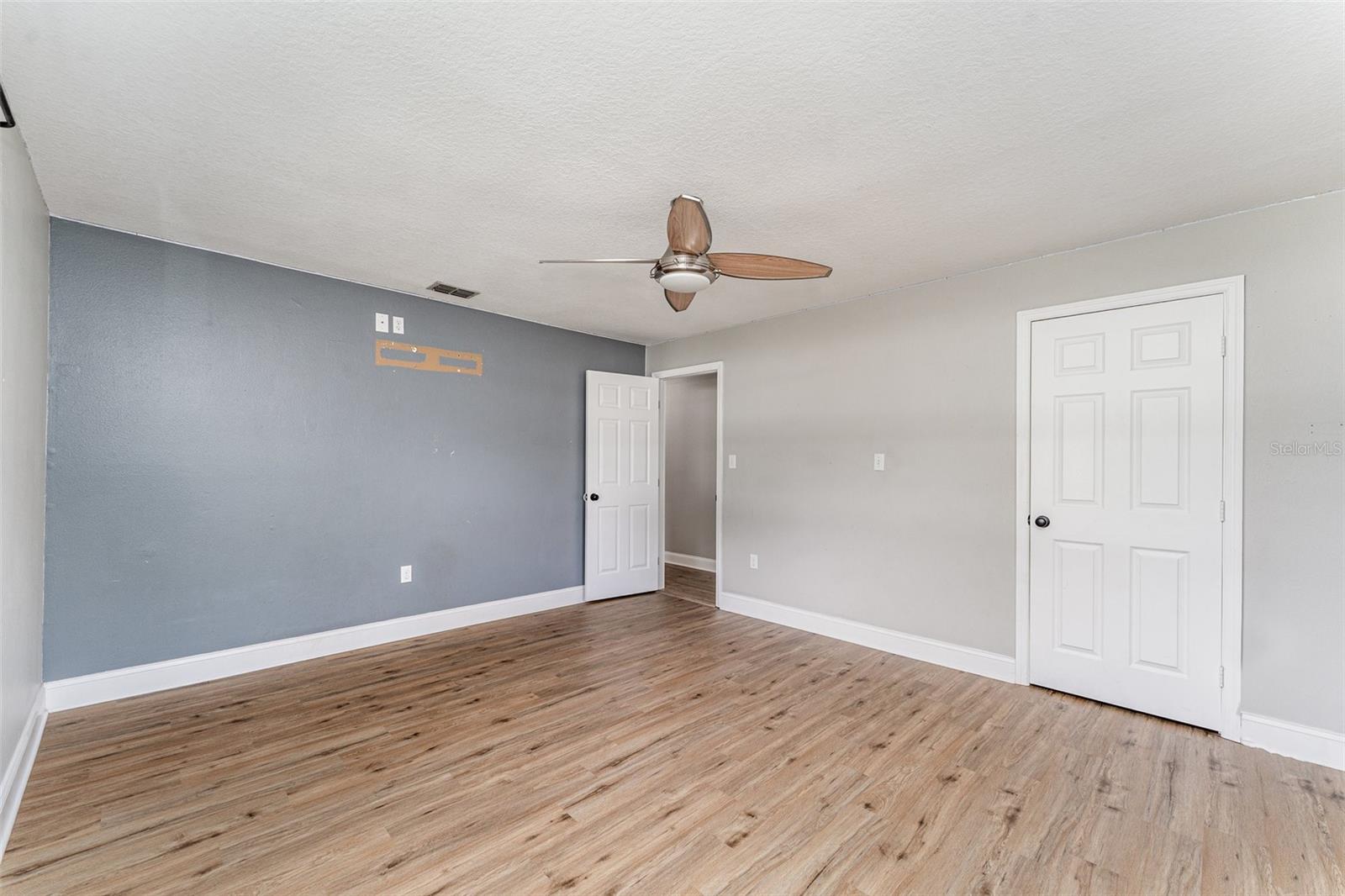 ROLLING OAK ESTATES - Residential