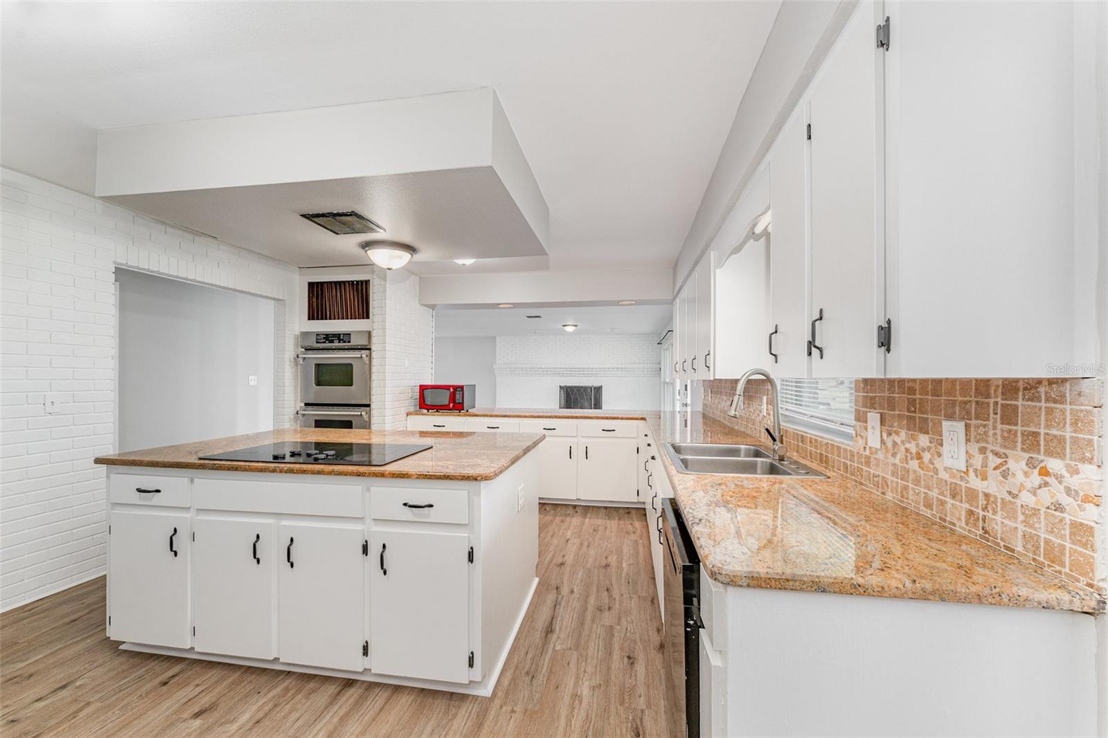 ROLLING OAK ESTATES - Residential