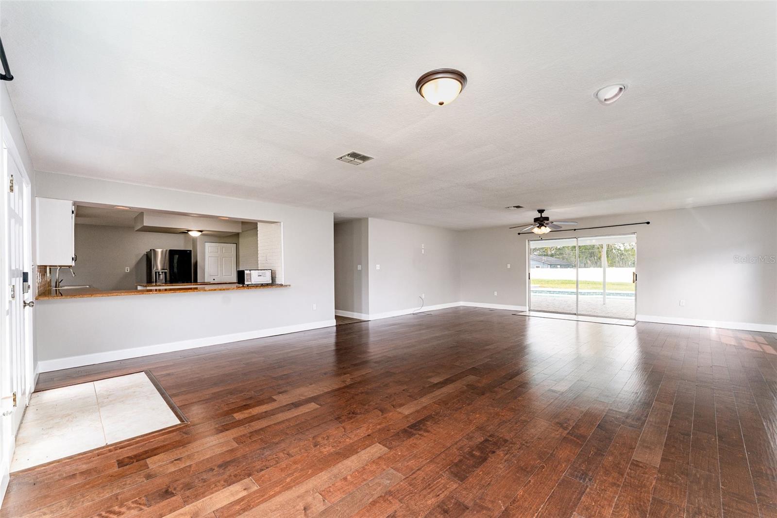 ROLLING OAK ESTATES - Residential